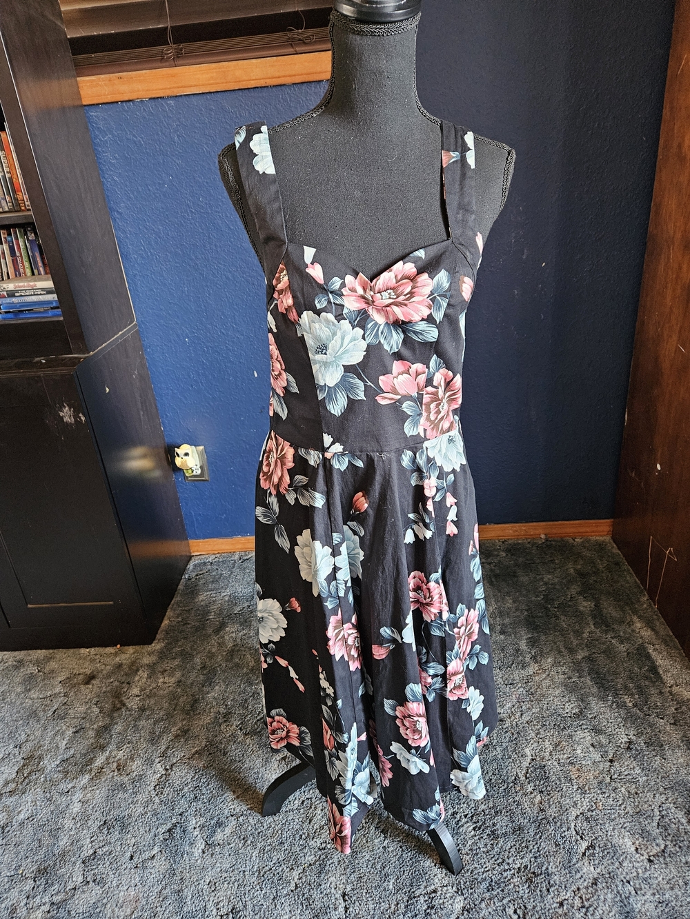 Banned Retro Black Floral Kentucky Derby Dress with Pink & Blue medium